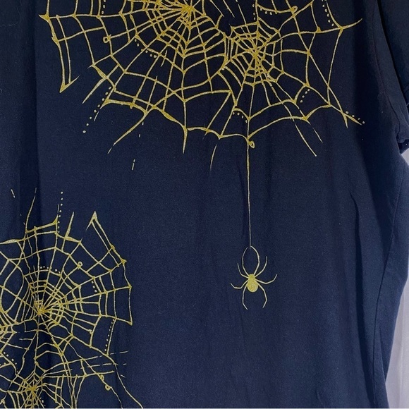 Gold glitter spiderweb on Black tee Halloween women's plus 2XL Gilden Softside - Picture 3 of 6